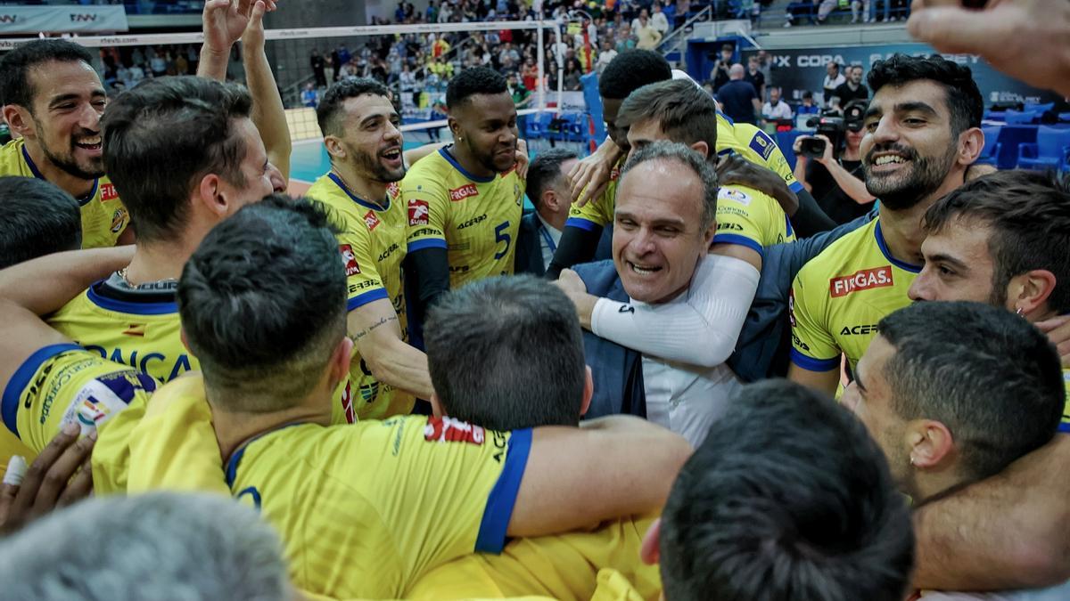 Imagen de archivo del Club Voleibol Guagas durante la temporada 2023 2024
