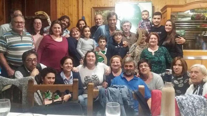 La cena de despedida que la peña Jordi Bargalló celebró en su honor.