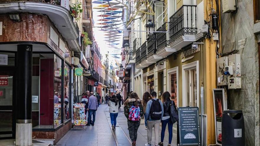 Dos detenidos por herir y robar al portero de un bar en San Juan