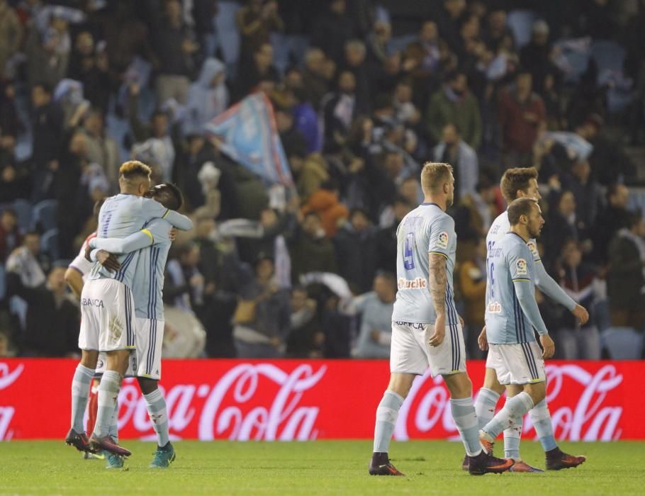 Las mejores fotos del encuentro en Balaídos entre el equipo de Eduardo Berizzo y el de Lucas Alcaraz