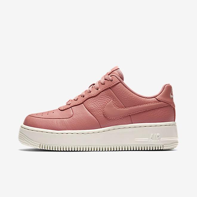 Zapatillas rosas: Nike Air Foce 1 Upstep