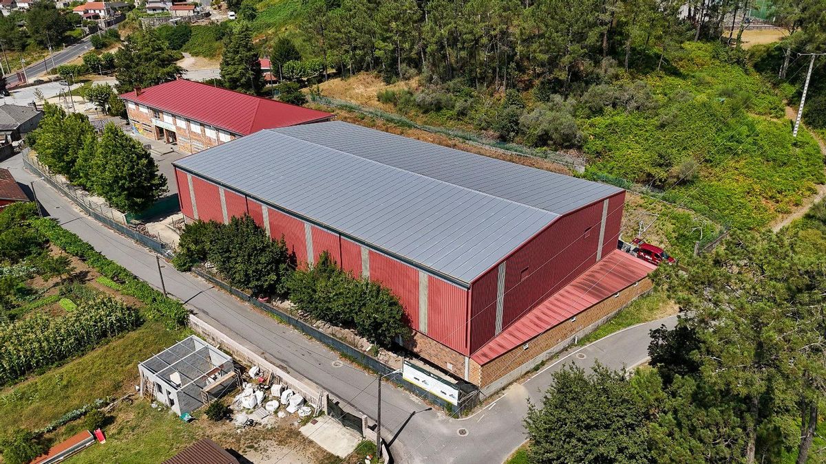 Pabellón del CEIP de Radufe, en Teis.
