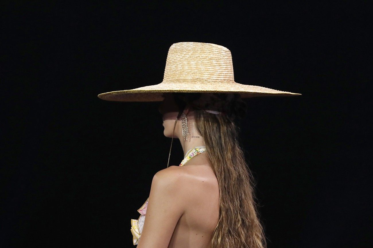 Desfile de Como un Pez en el Agua en la Gran Canaria Swim Week 2021 (2ª jornada)