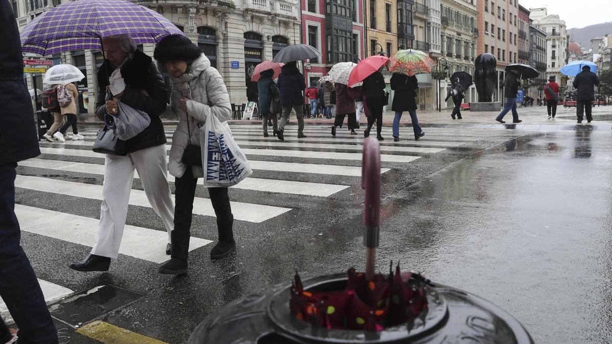 Vuelve el frío para Semana Santa en Asturias: los termómetros bajan de golpe siete grados y nevará por encima de los 900 metros