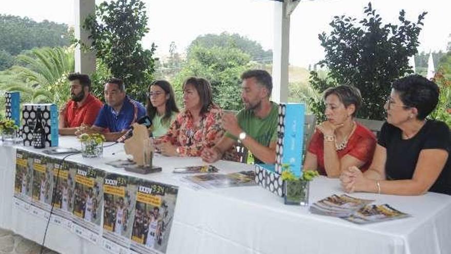 Victor Riobó y Raquel Meaños, padrinos de la XXXIV Carrera Popular meañesa