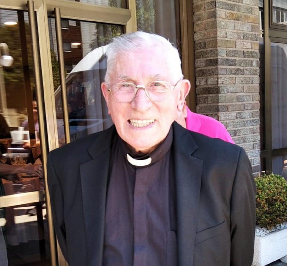 El sacerdote José Domínguez González, ya fallecido, antiguo párroco de Lavadores y a Salgueira,