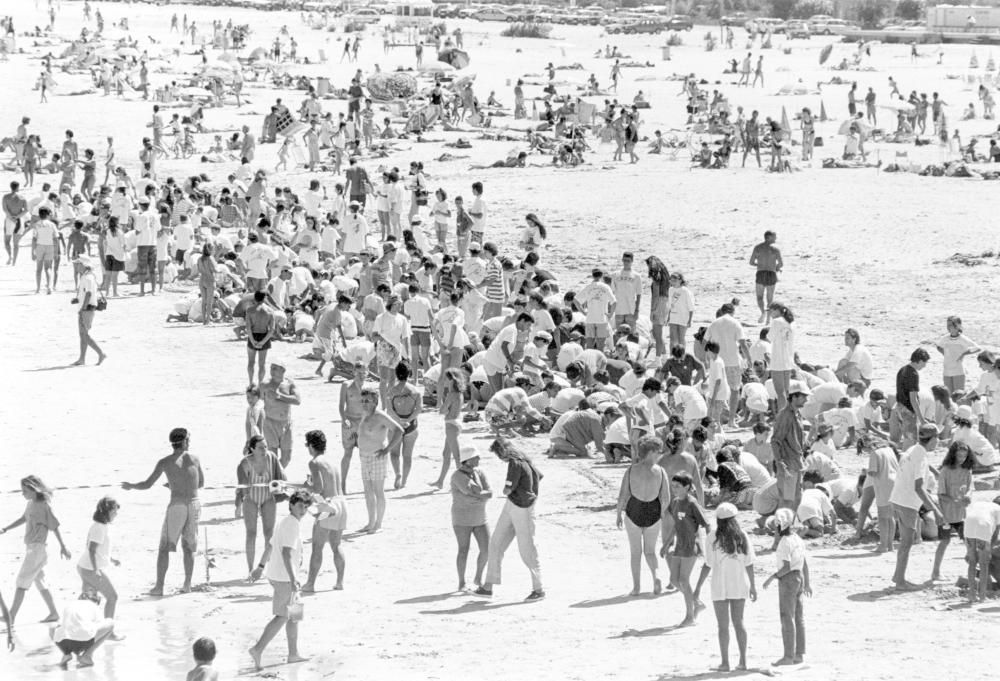 Playa de O Vao (Vigo), en 1991.