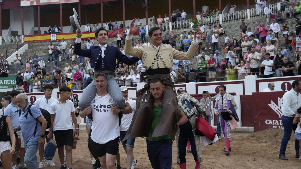 GALERÍA | Corrida de rejones de San Pedro en Zamora 2025