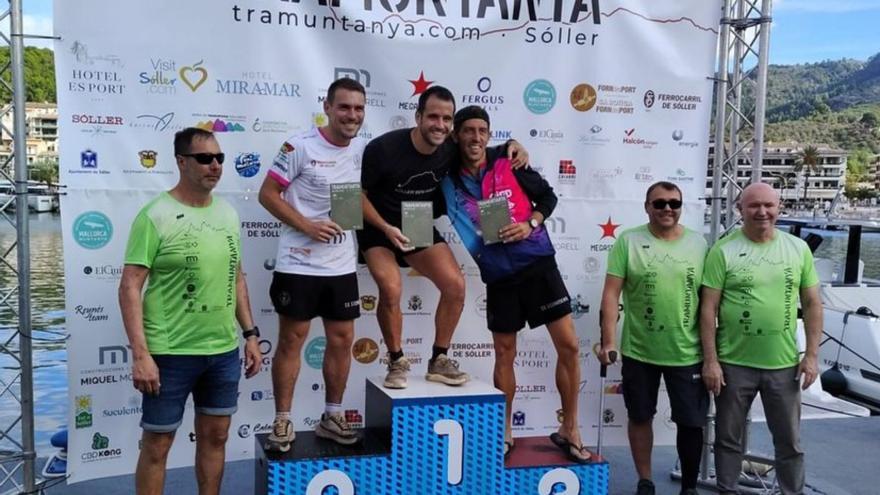 Toni Melis e Isla Smith vuelan en el Port de Sóller
