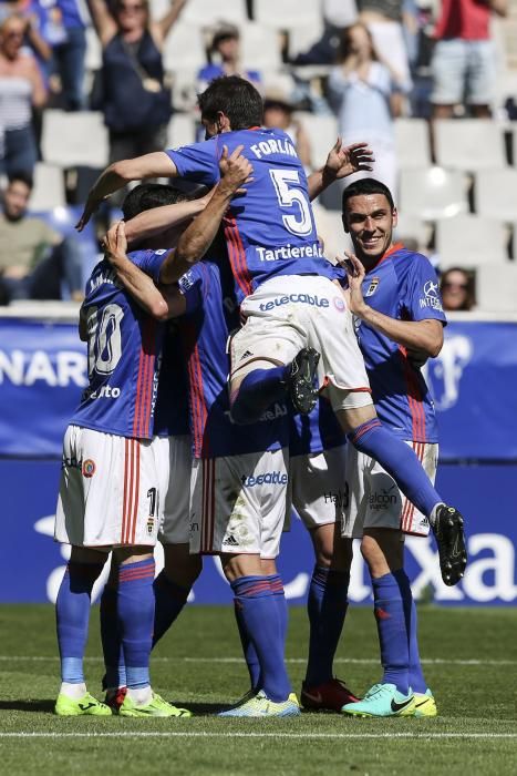 El partido entre el Real Oviedo y el Sevilla Atlético, en imágenes