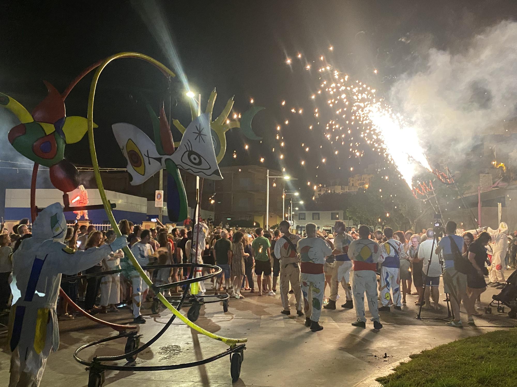 Fuego y música de Xarxa Teatro para estrenar el verano en Peñíscola