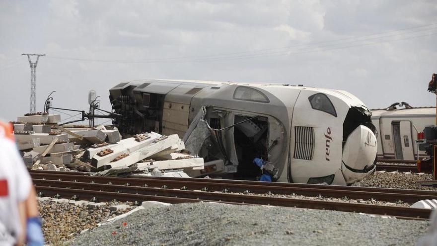 El accidente de Zamora tuvo lugar después de que un coche embistiera al tren
