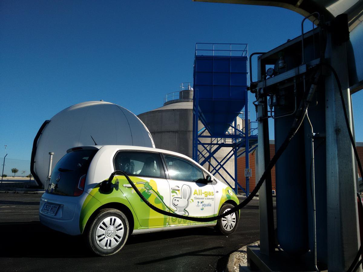 Vehiculo respontando biogas procedente del proyecto All gas