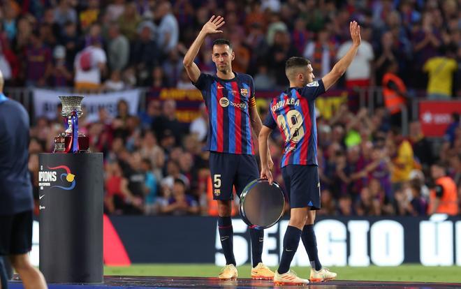 Las imágenes de la despedida de Jordi Alba, Busquets... ¡y el Camp Nou!