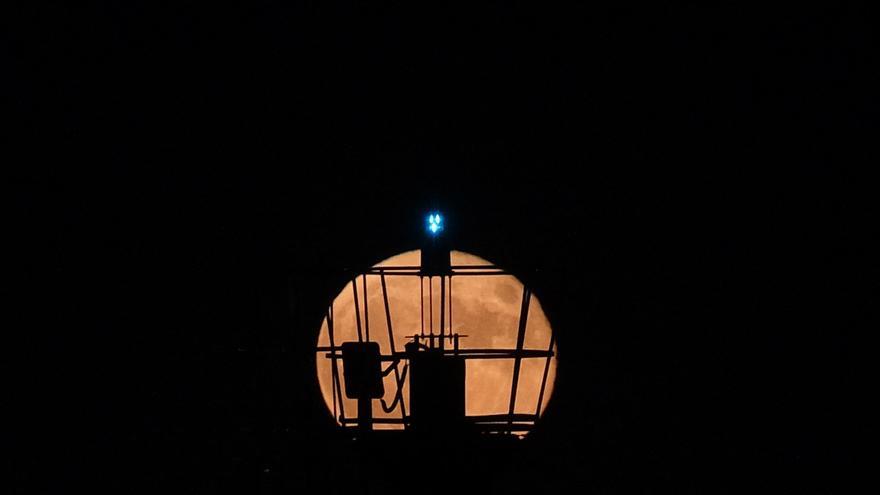 Así ha lucido la Superluna Azul de agosto sobre Mallorca