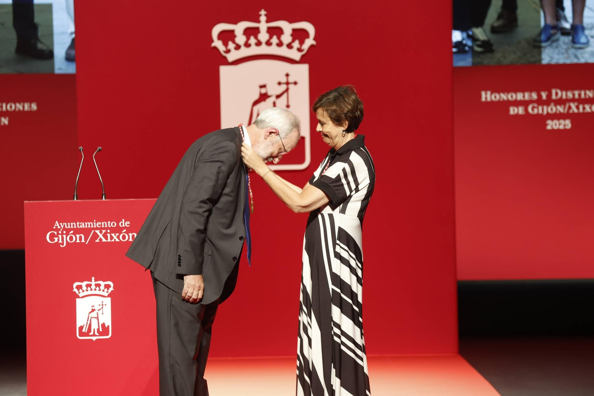 La entrega de medallas y distinciones de Gijón, en imágenes