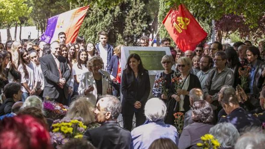 Inauguración, ayer en Madrid, del «Jardín de los combatientes de la Nueve».