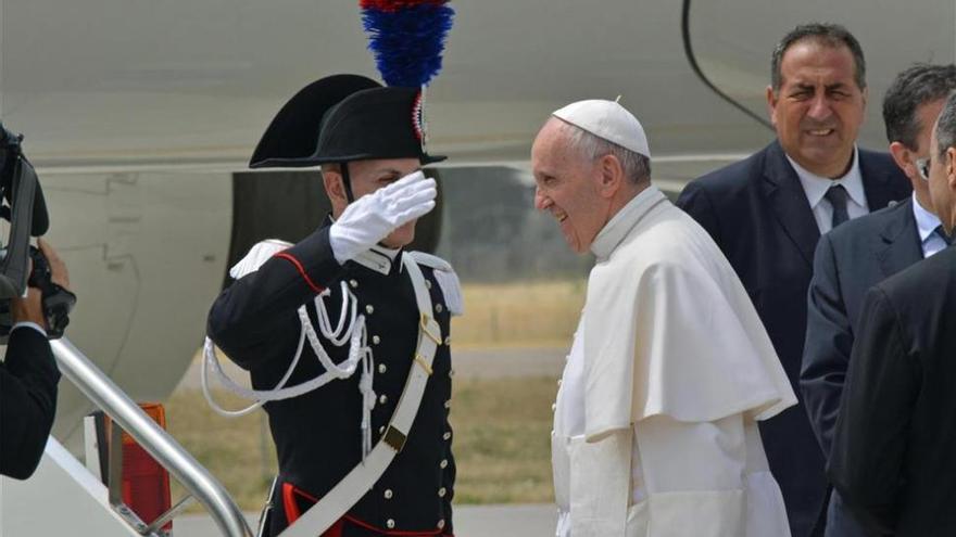 El Papa llega a Fátima en el centenario de las apariciones