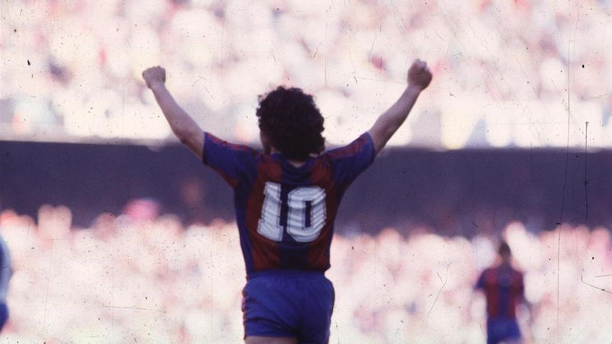 El sol Maradona brilló poco en Barcelona