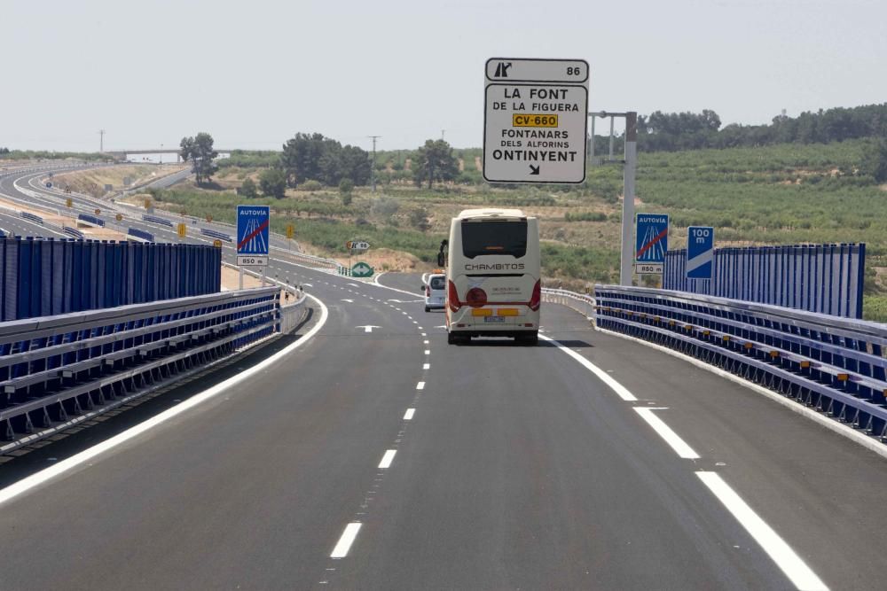 Inauguración  tramo de 5 kilómetros de la nueva A-33 en la Font de la Figuera