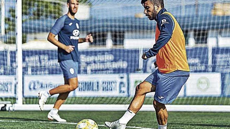 JosÃ© GarcÃ­a y Checa, en el entreno del viernes en Son Malferit.