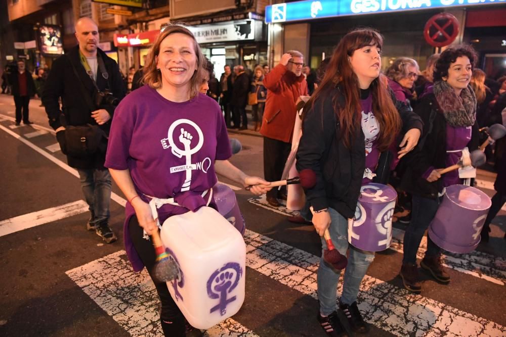 Unas 40.000 personas secundan la marcha feminista