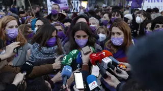 Irene Montero defiende en la marcha de la Comisión 8M que "todo el mundo pueda ser quien es"