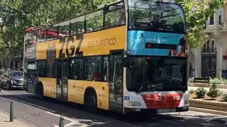 El bus turístico de Zaragoza recorrerá las calles a diario desde este sábado