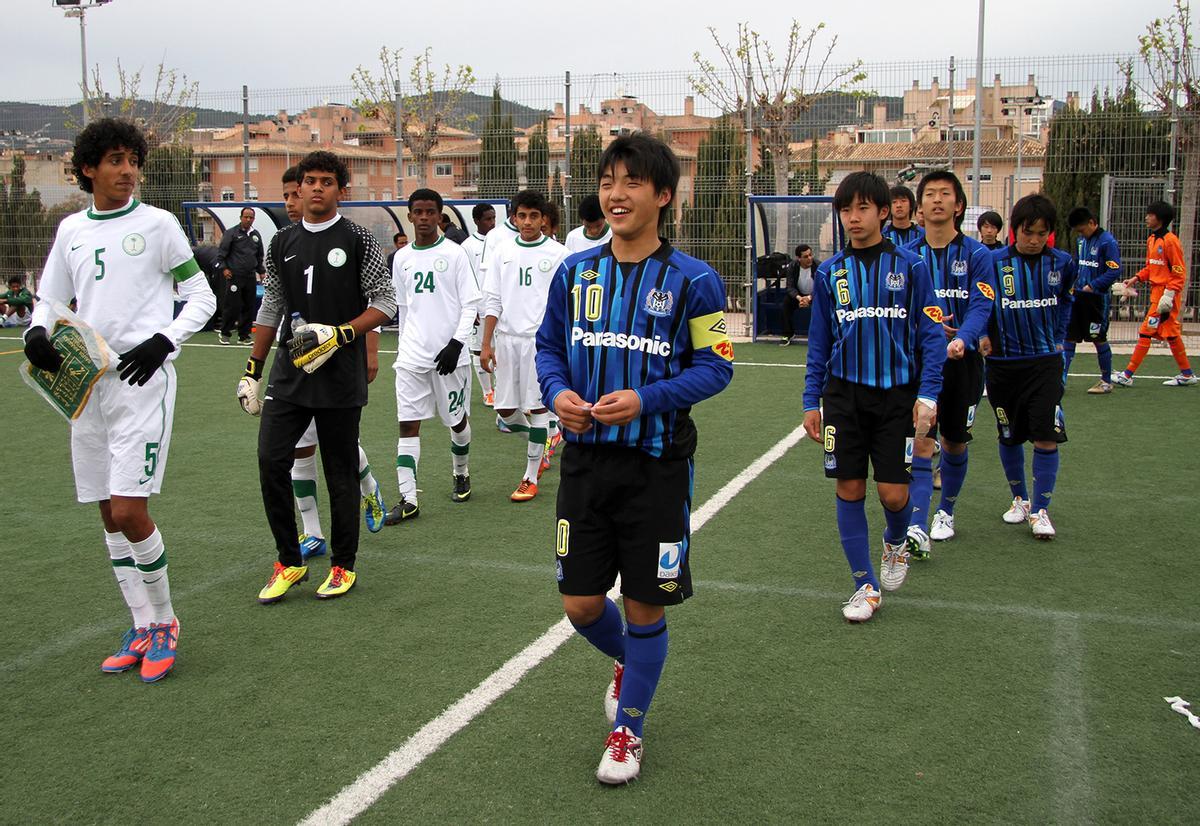 fútbol. Doan, en un amistoso del Gamba Osaka antes del torneo contra Arabia Saudí, en Son Moix