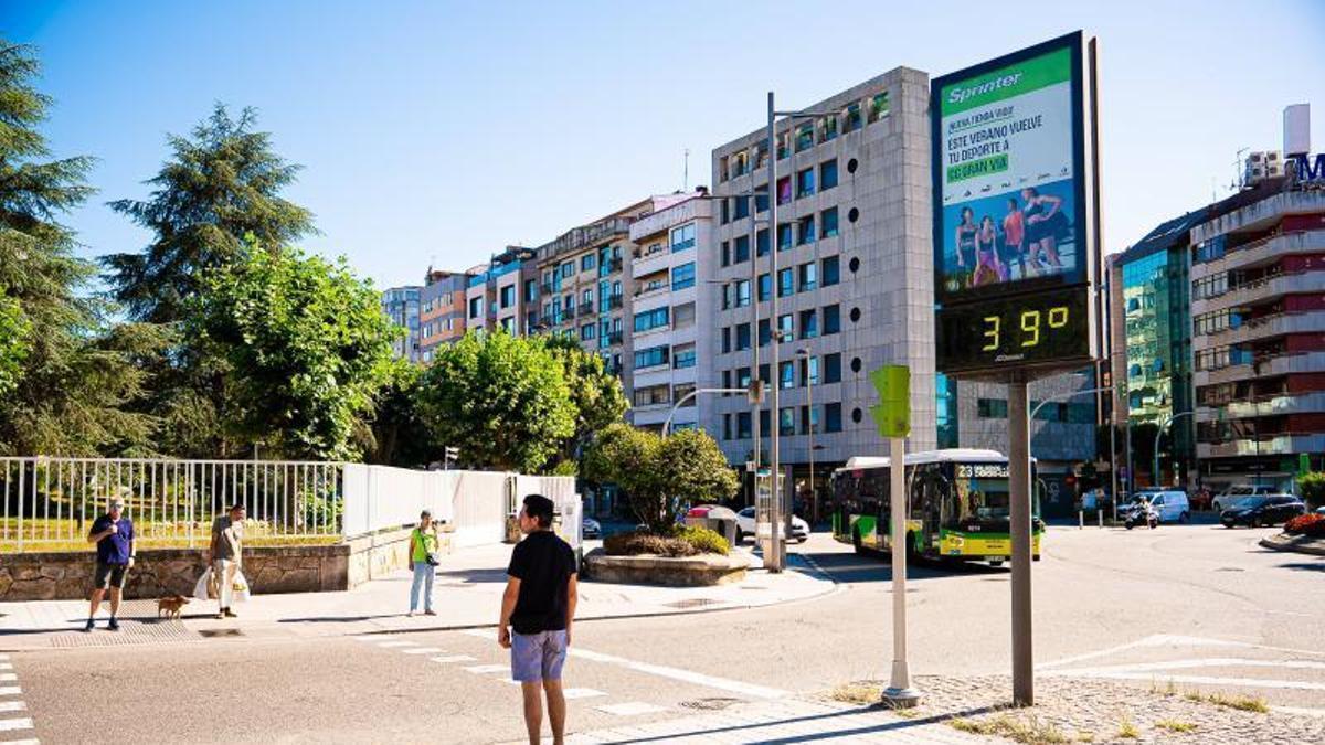 El centro de la ciudad de Vigo, ayer.