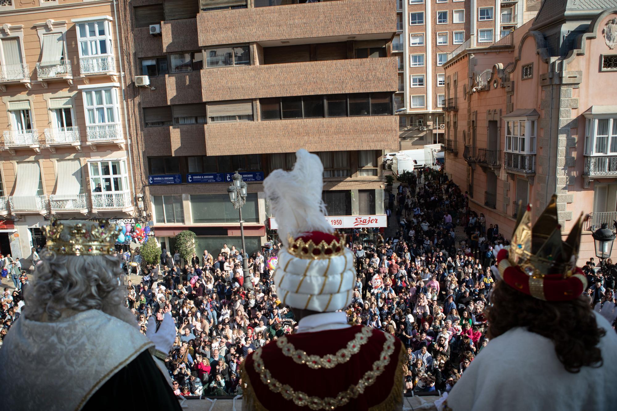 Los Reyes Magos desembarcan en Cartagena