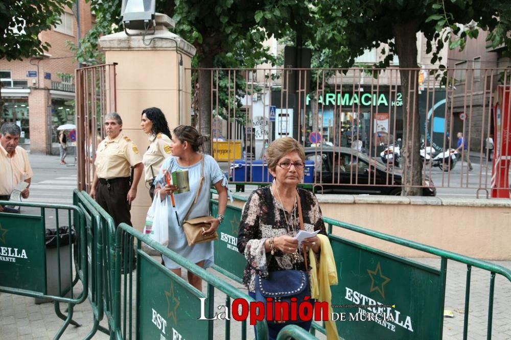 Isabel Pantoja, en la Plaza de Toros de Murcia.