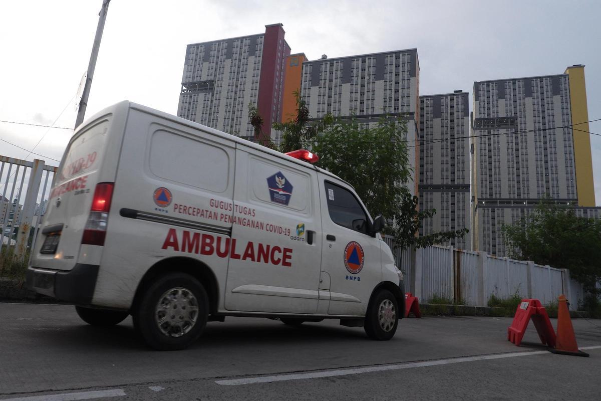Archivo - Una ambulancia en Indonesia (archivo)