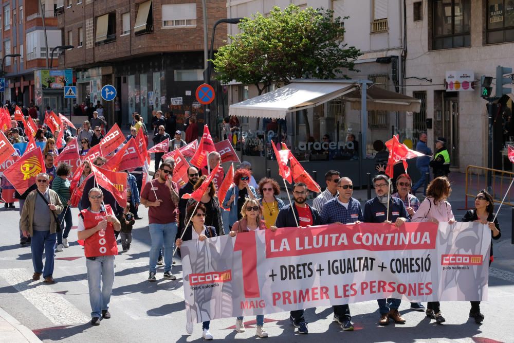 La manifestación del Día del Trabajador reúne a 18 colectivos y partidos del Medio Vinalopó