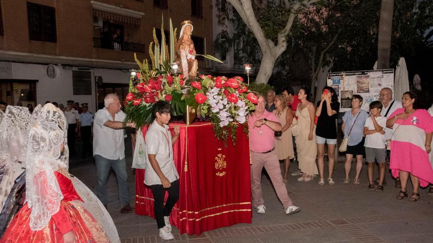 La Virgen de Begoña recorrió el Port de Sagunt