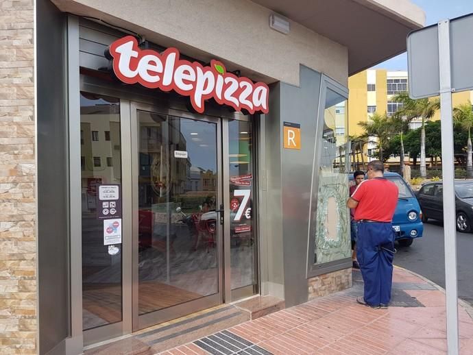 Robo en un Telepizza de Telde con un hacha