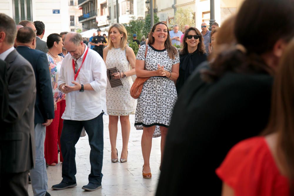 Recepción en la Generalitat tras la toma de posesión de Ximo Puig