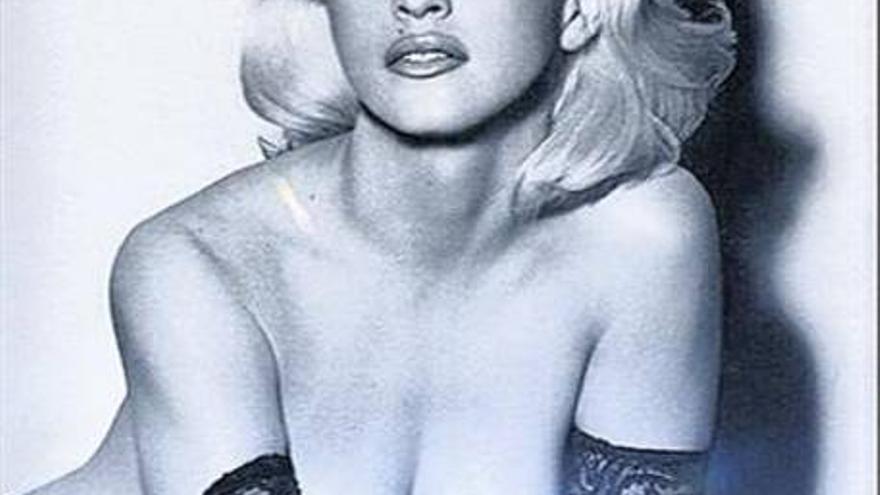 Madonna regala en la red un desnudo juvenil