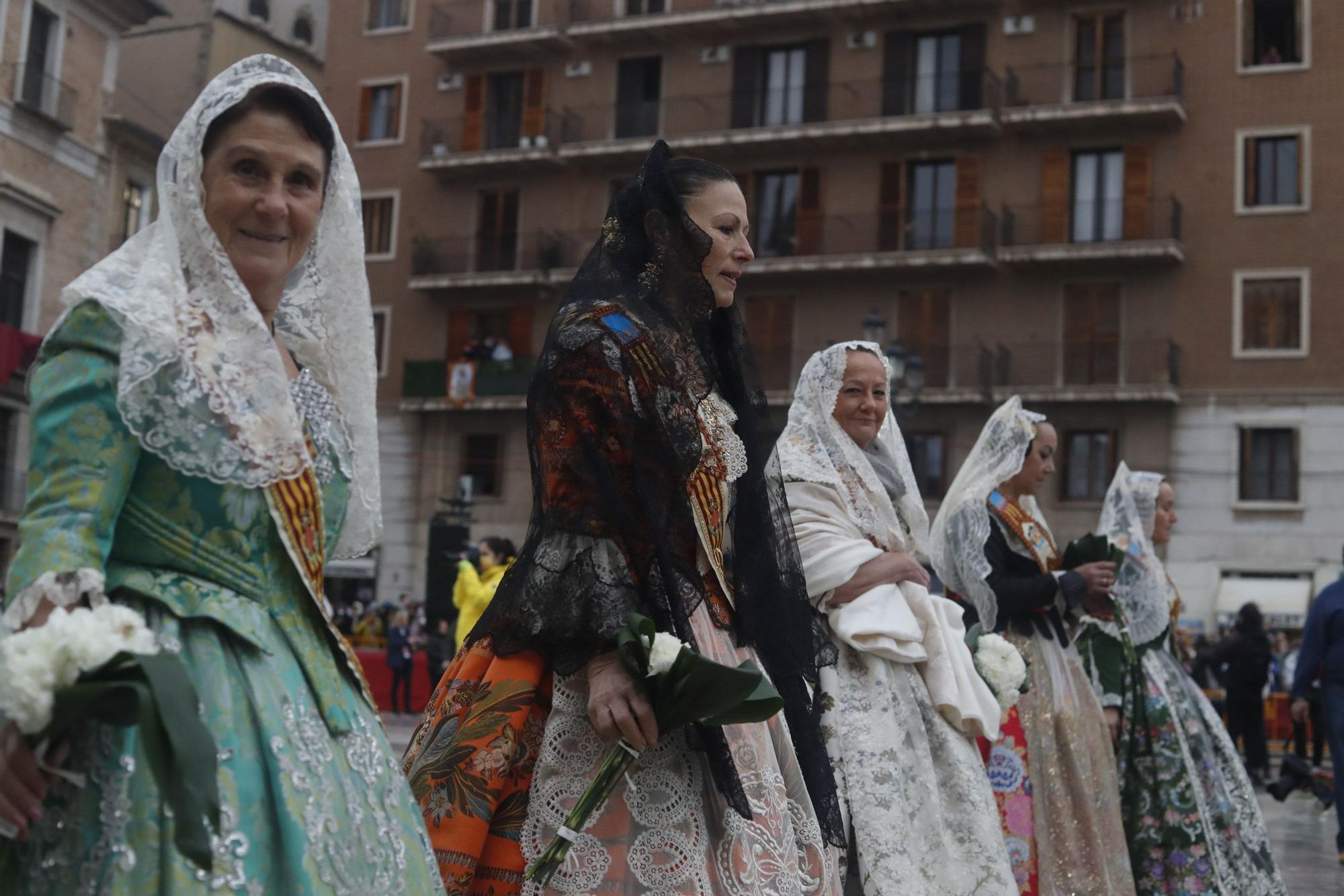 Búscate en el segundo día de ofrenda por la calle de la Paz (entre las 18:00 a las 19:00 horas)