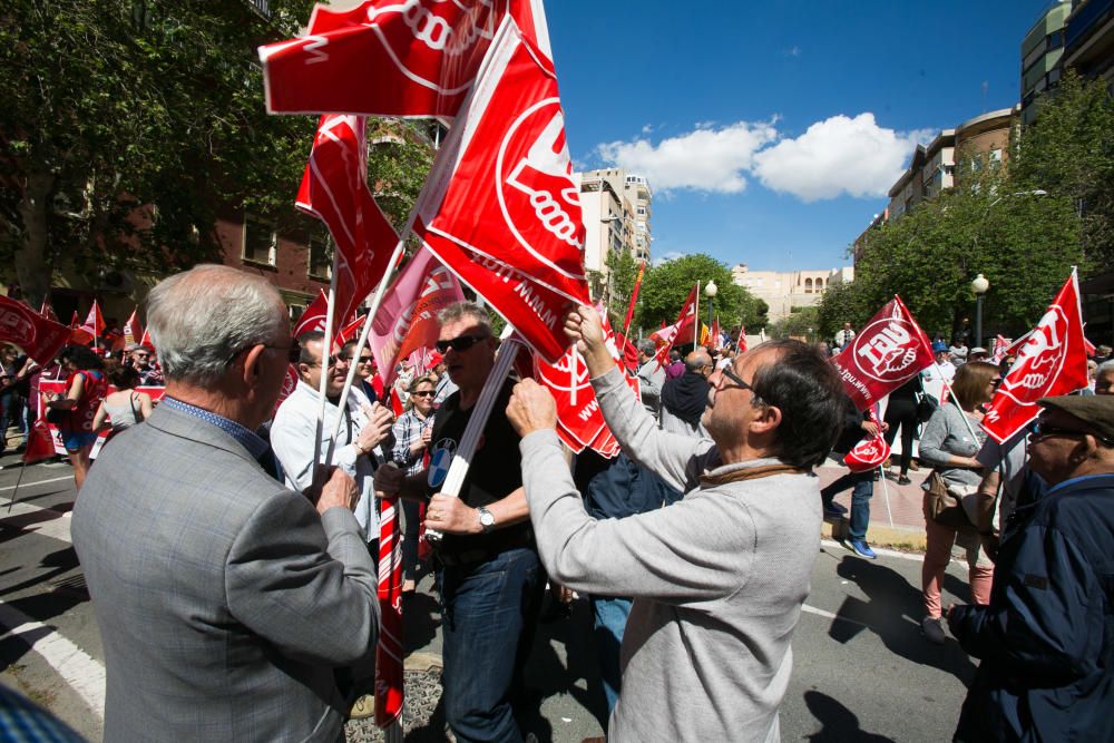 Los sindicatos convocan una manifestación para pedir empleos decentes y un equilibrio presupuestario para las jubilaciones