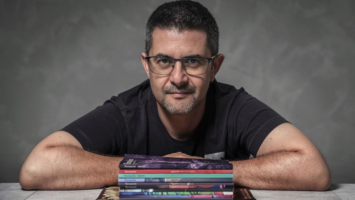 L’escriptor Javi Fernández, nou fitxatge del segell Spècula.