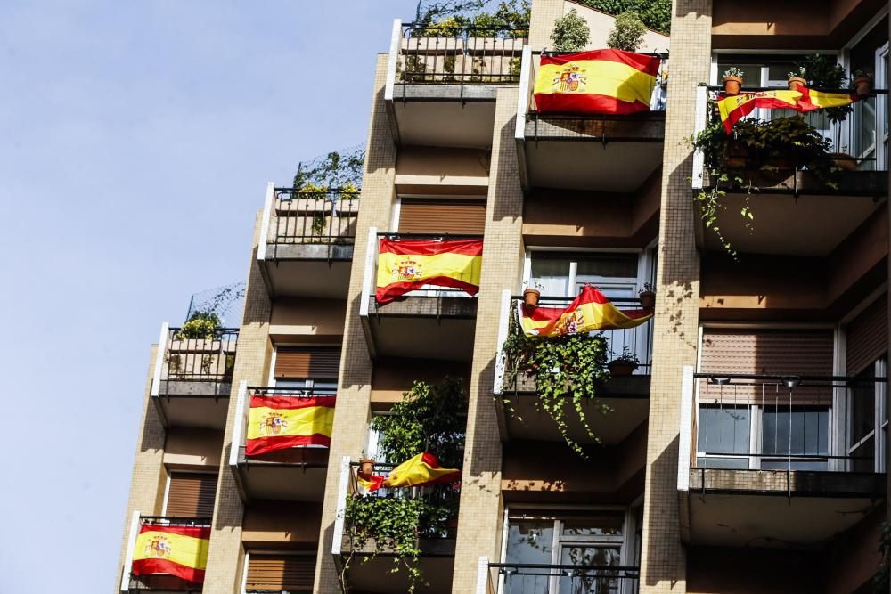 Banderas de España en Oviedo