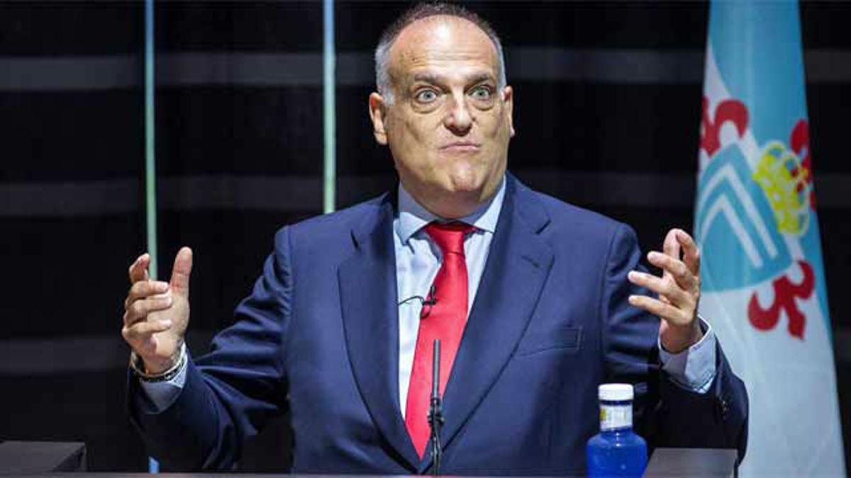 Tebas critica las ocurrencias de Rubiales por la nueva Supercopa y el partido de los lunes