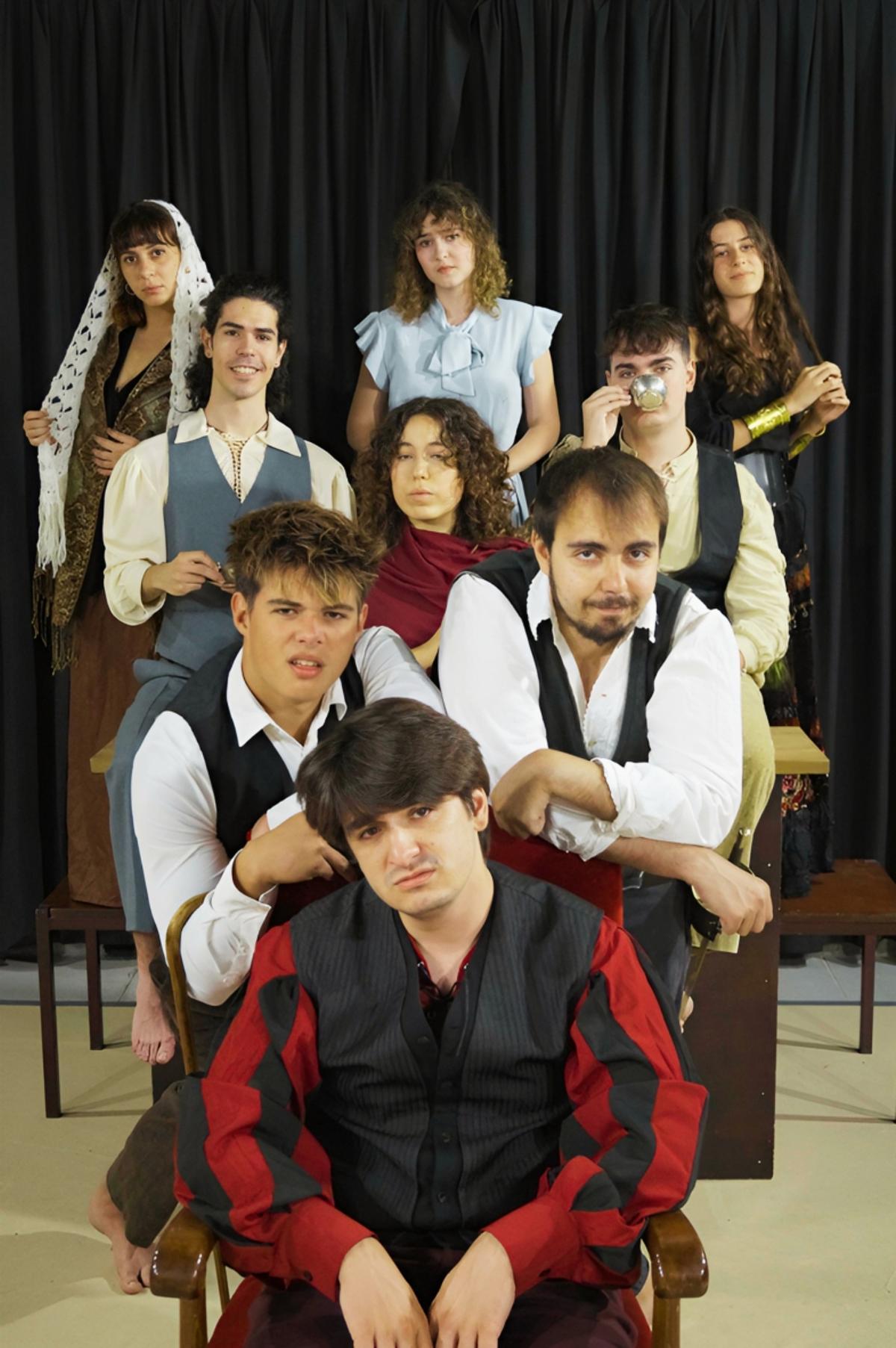 Els actors de l'obra "El Cafè" que A Mossegades interpretarà a El Jardí de Figueres.