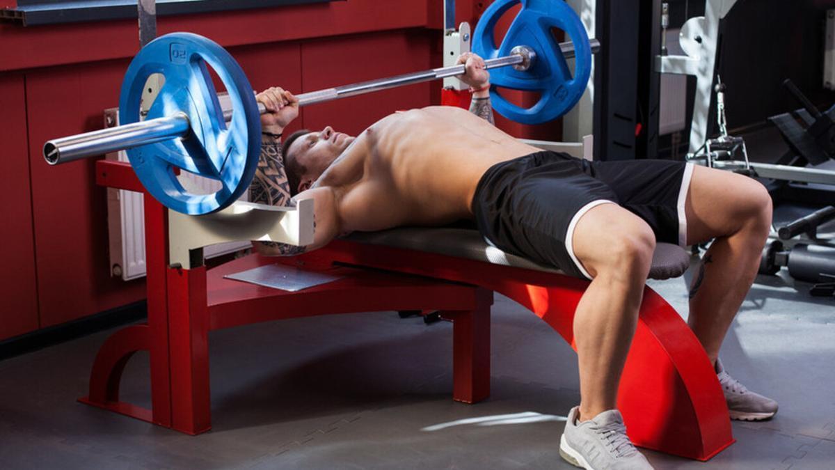 Definicion en el gimnasio 5 errores comunes con las pesas y como evitarlos Superdeporte