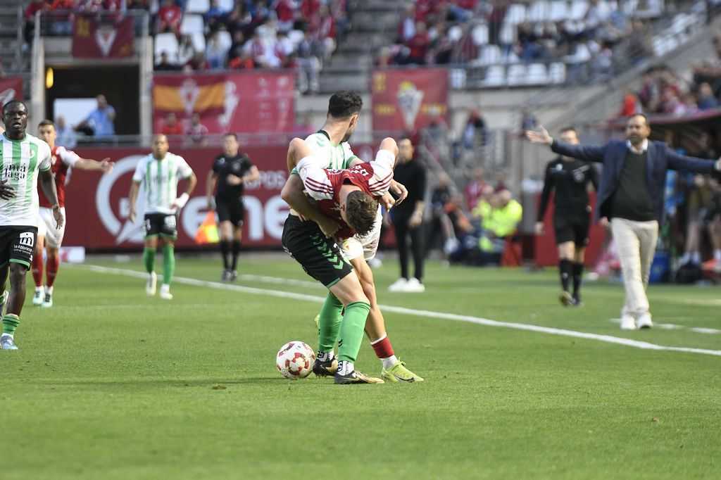 Las mejores imágenes del partido entre el Real Murcia y el Antequera