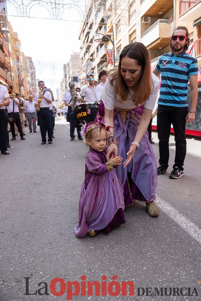 Desfile infantil del Bando Moro en las Fiestas de Caravaca