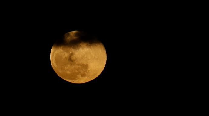 Luna llena de "las flores" sobre Las Palmas de ...