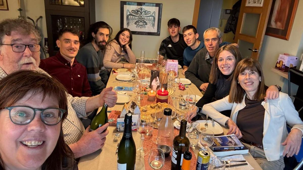 El manresà Ferran Fitó, establert als Països Baixos, amb els seus familiars