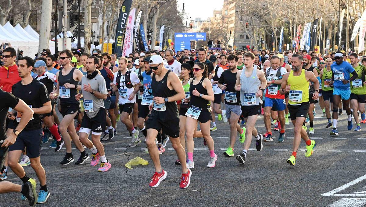 ¿Has participado en la Marató de Barcelona 2024? ¡Búscate en las fotos¡